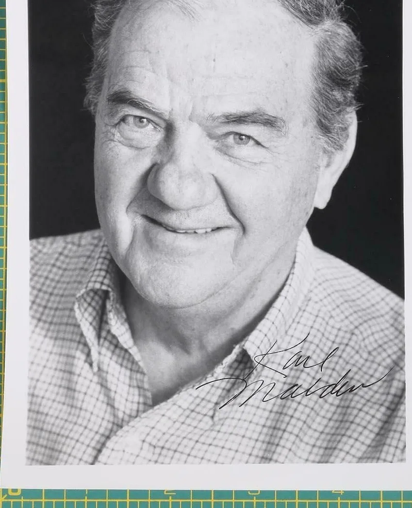RALPH BELLAMY — Autographed Karl Malden Signed 5 x7 Photo American Actor "Streetcar name Desire", изображение 2