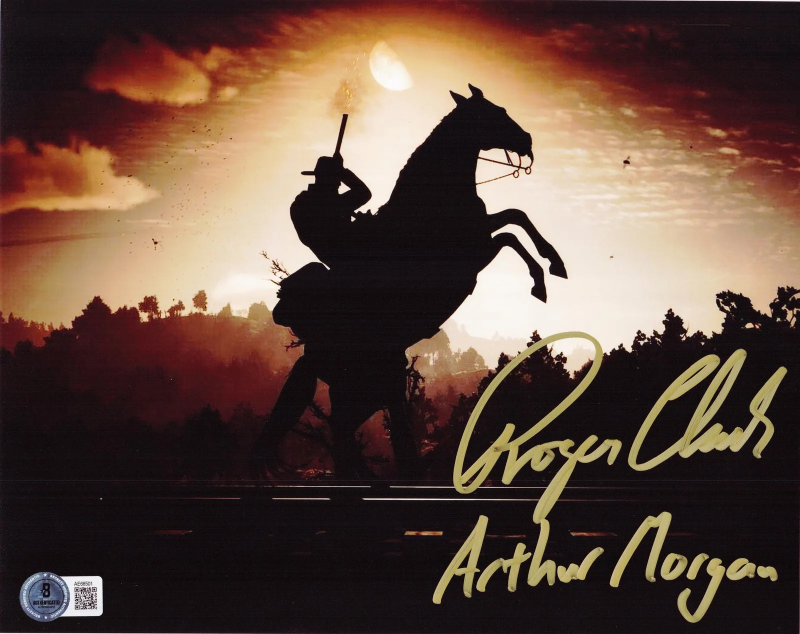 Roger Clark — Roger Clark Signed Arthur Morgan 8x10 Photo Red Dead Redemption Autograph BAS 01
