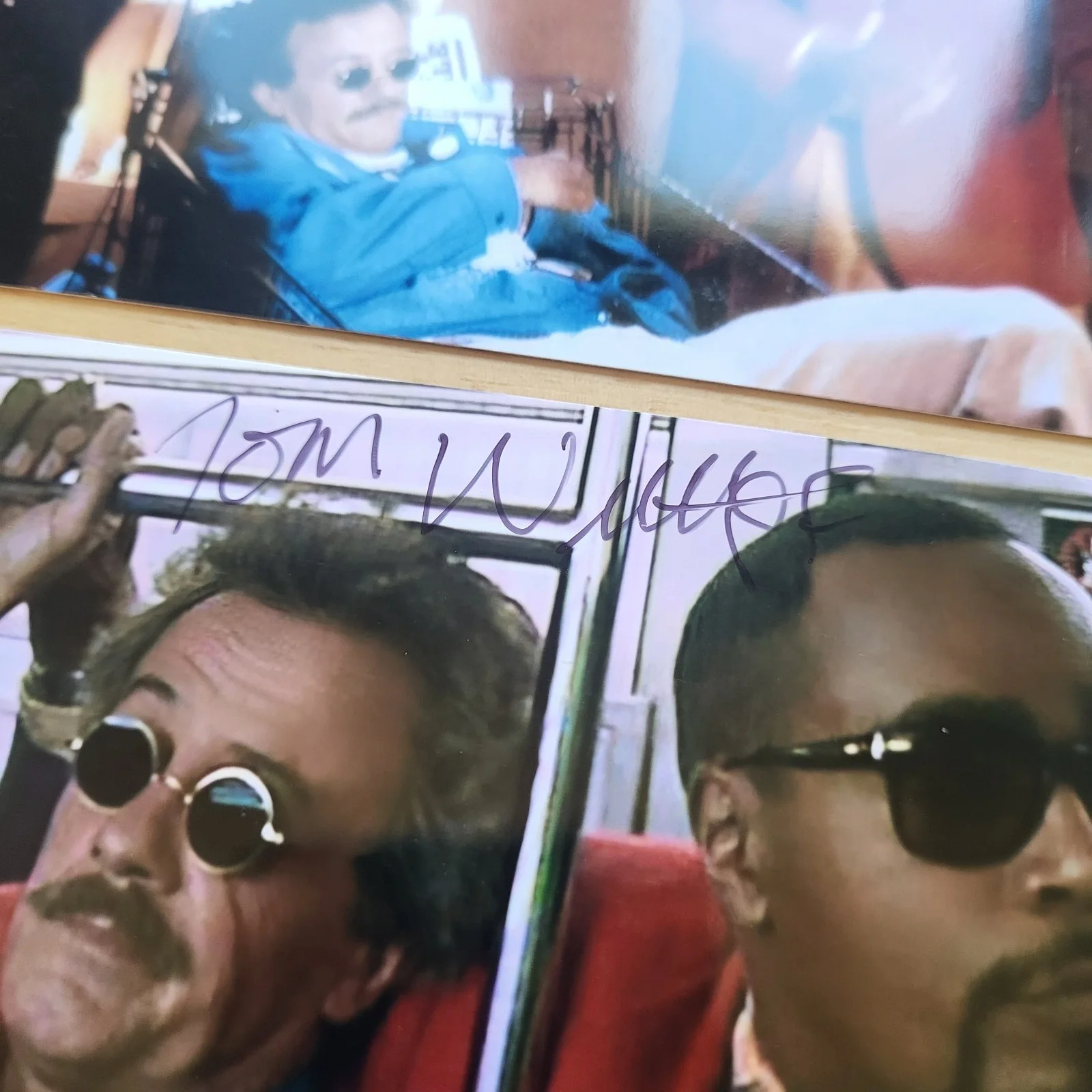 Tom Wright — Tom Wright Weekend At Bernies 2 Hand Signed 4x6 Autograph Photos, image 3