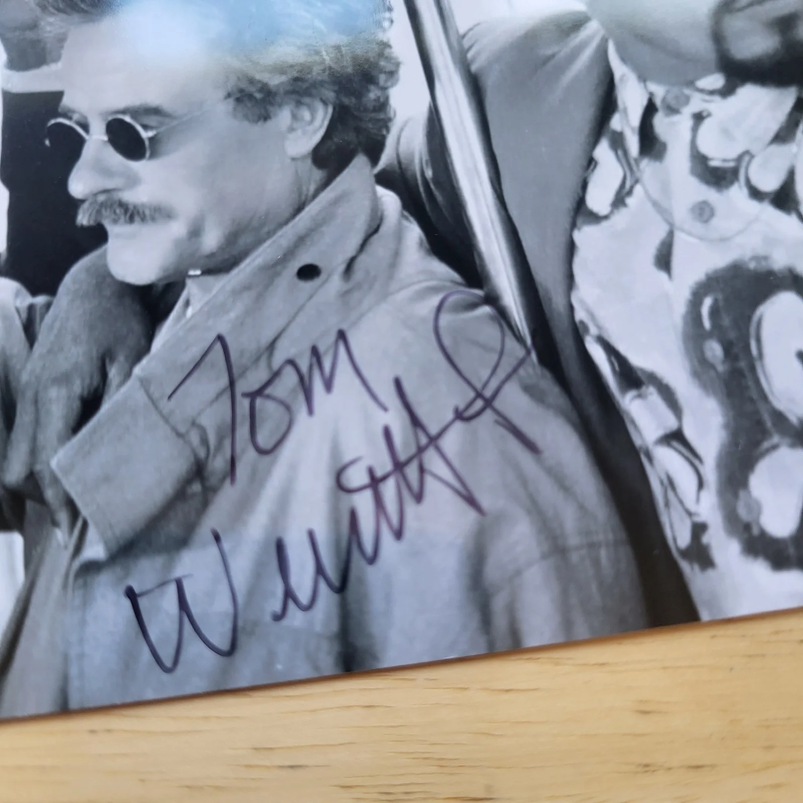 Tom Wright — Tom Wright Weekend At Bernies 2 Hand Signed 4x6 Autograph Photos, image 4