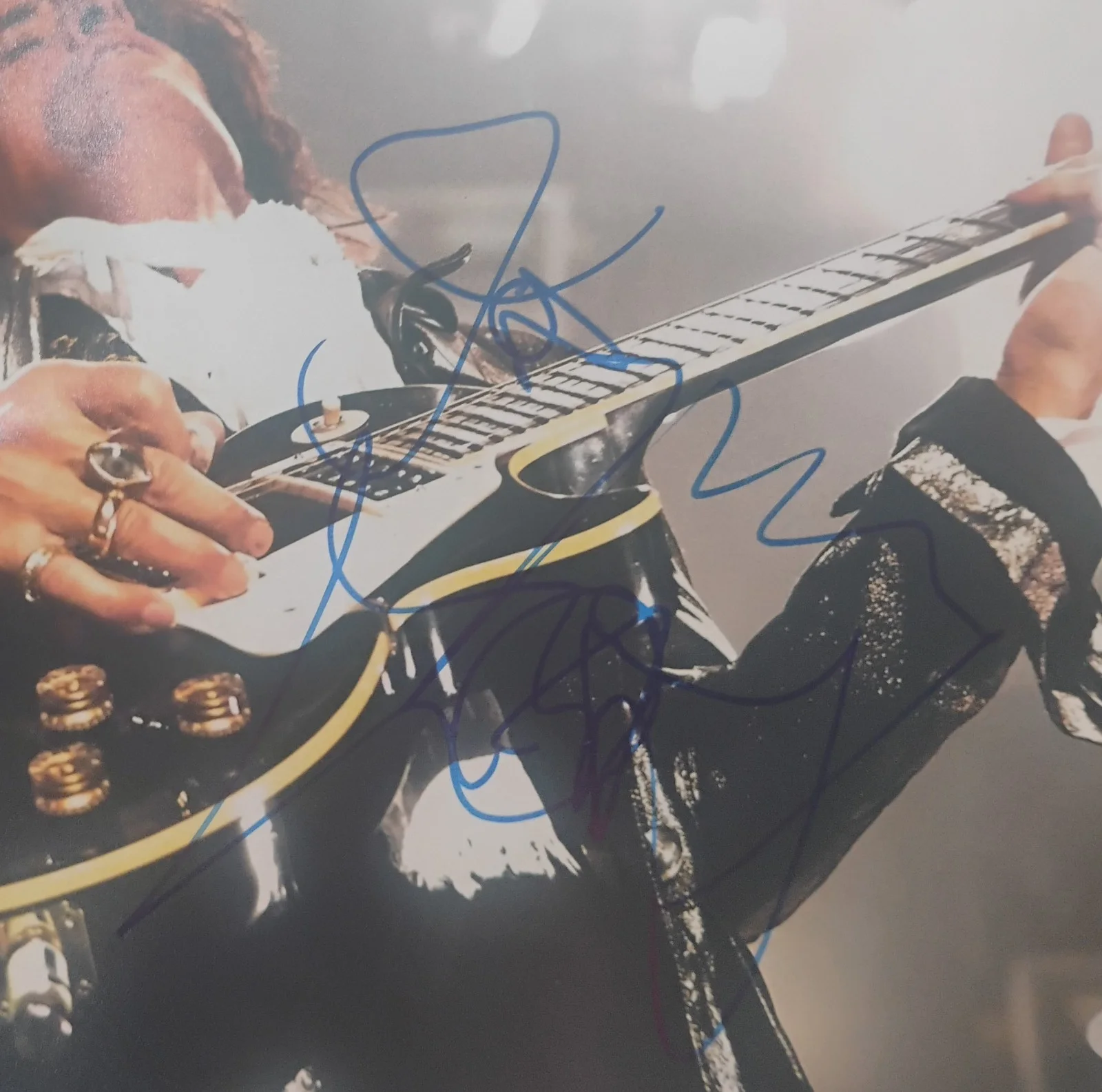 Joe Perry Hand Signed Autograph 11x14 Photo JSA COA Aerosmith NO US TARIFF, изображение 3