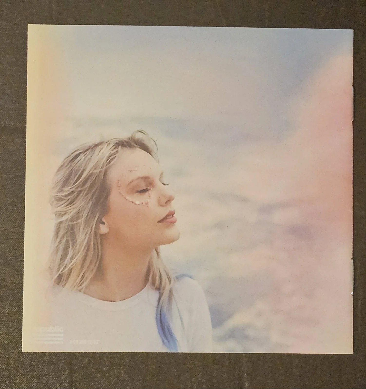Signed with Heart Taylor Swift Lover CD cover Official autographed Rare, изображение 2