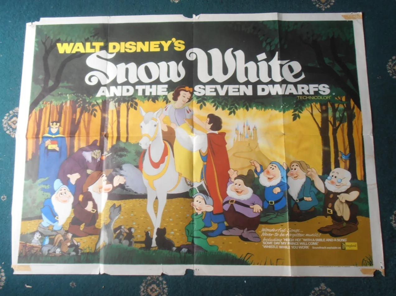 SNOW WHITE & THE SEVEN DWARFS(1937)QUAD POSTER - 1970 RR- GRADED VG RARE, изображение 2
