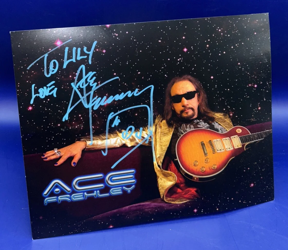Ace Frehley KISS Signed Autographed 8x10 Photo Love ❤️ Rock N Roll Guitarist RIP, изображение 2