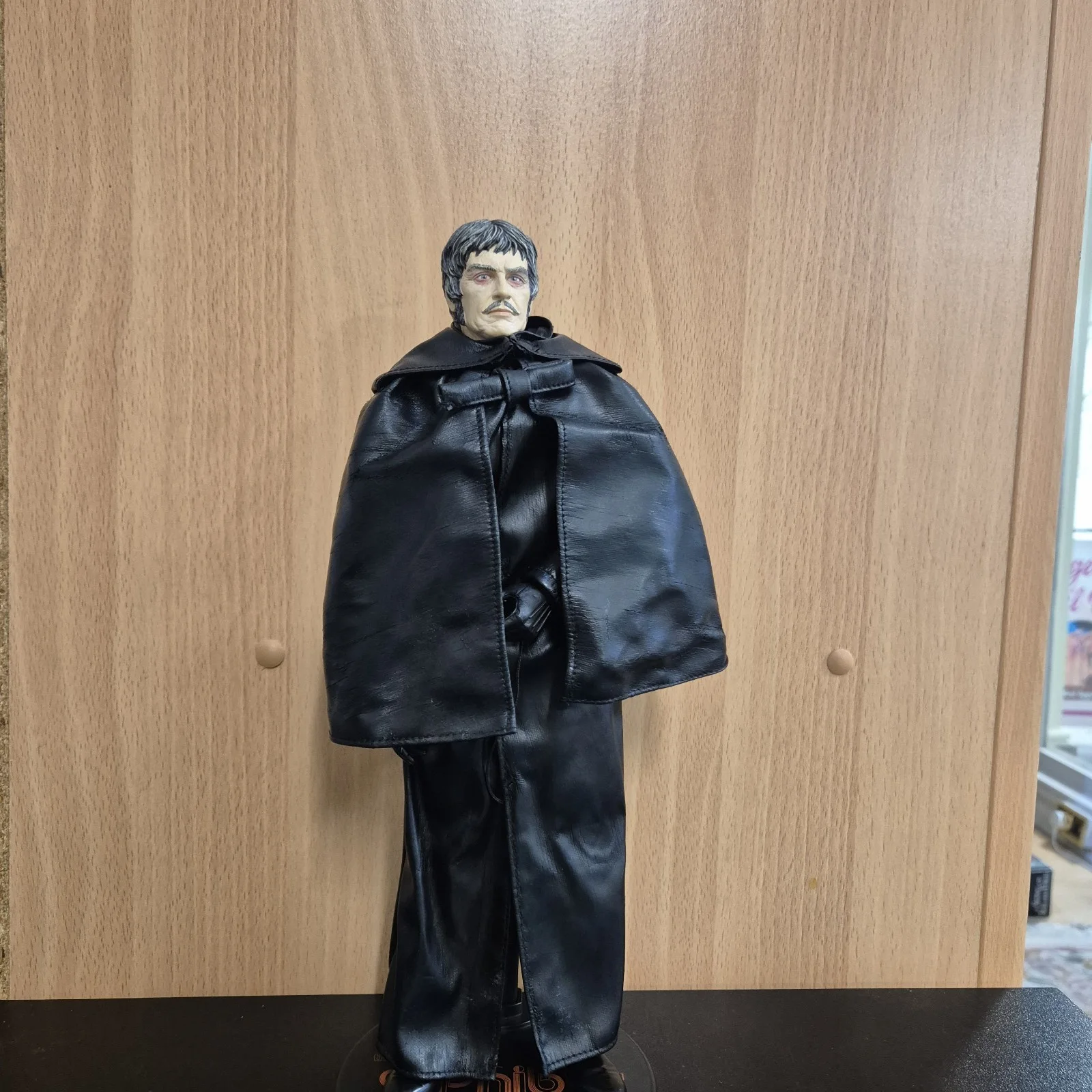 Majestic Studios Vincent Price Dr Phibes 1/6 Scale Black & White Outfits, изображение 2