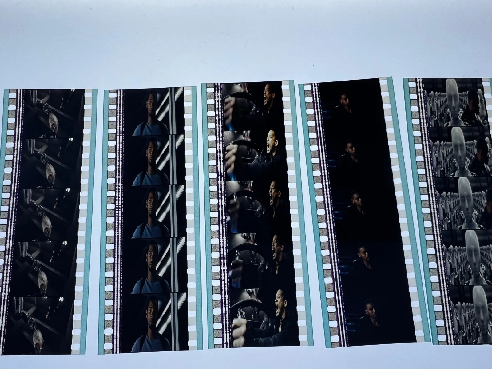 I Robot 35mm Film Cells Strips - 5 Strips of 5 Cells FREE P&P, изображение 3