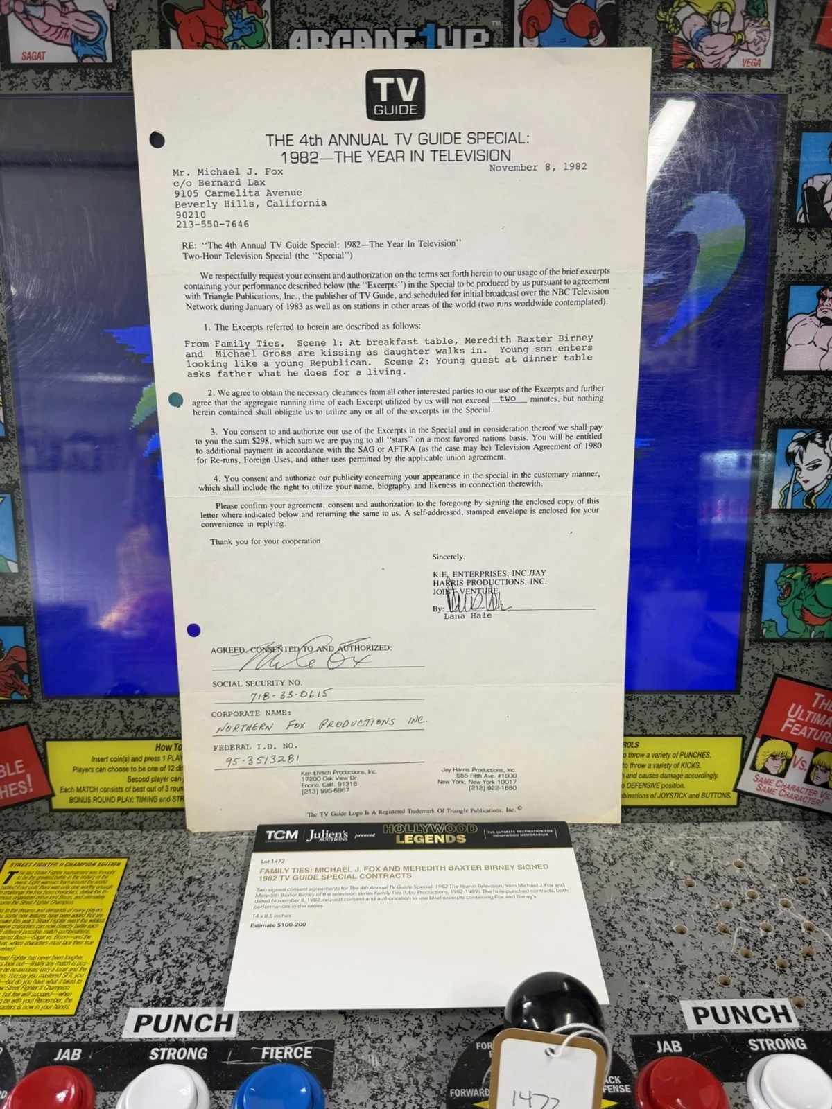 Michael J. Fox — 1982 Signed Autographed Michael J. Fox TV Guide Contract OOAK Early Auto!, image 2