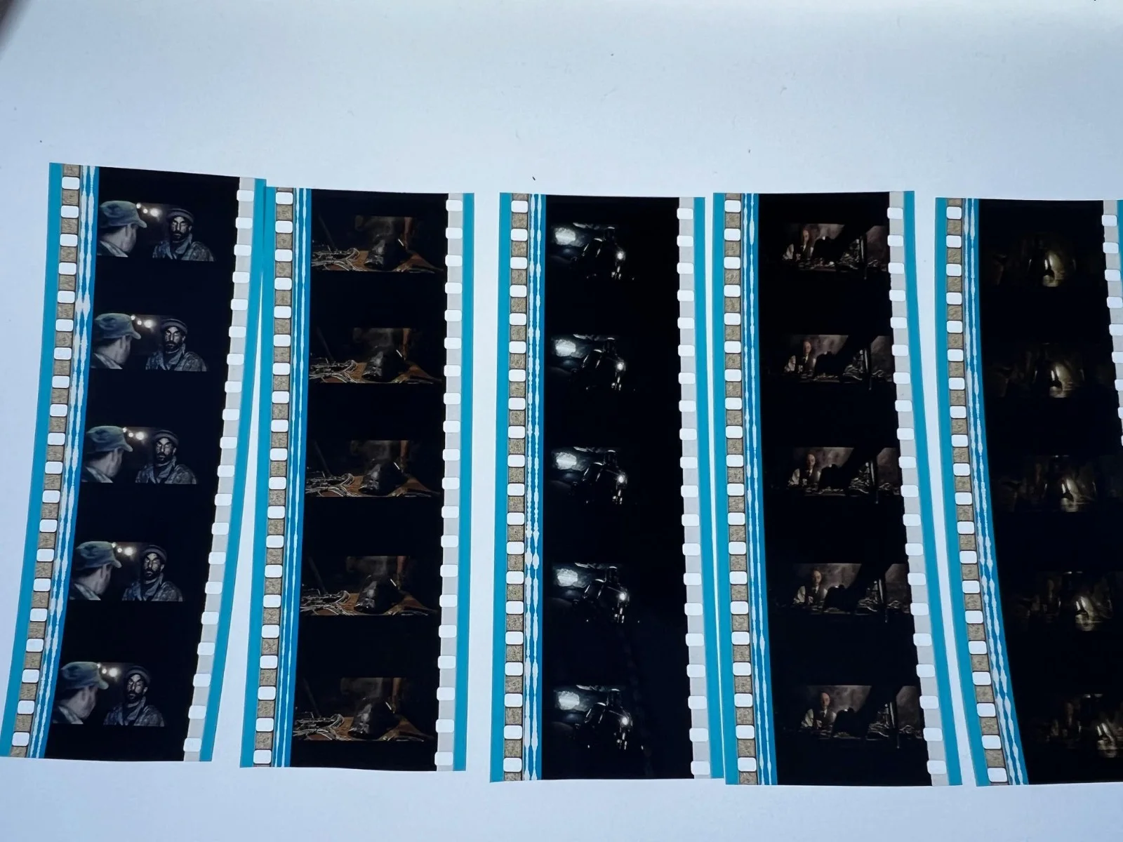 Iron Man 35mm Film Cells Strips - 5 Strips of 5 Cells FREE P&P, изображение 3