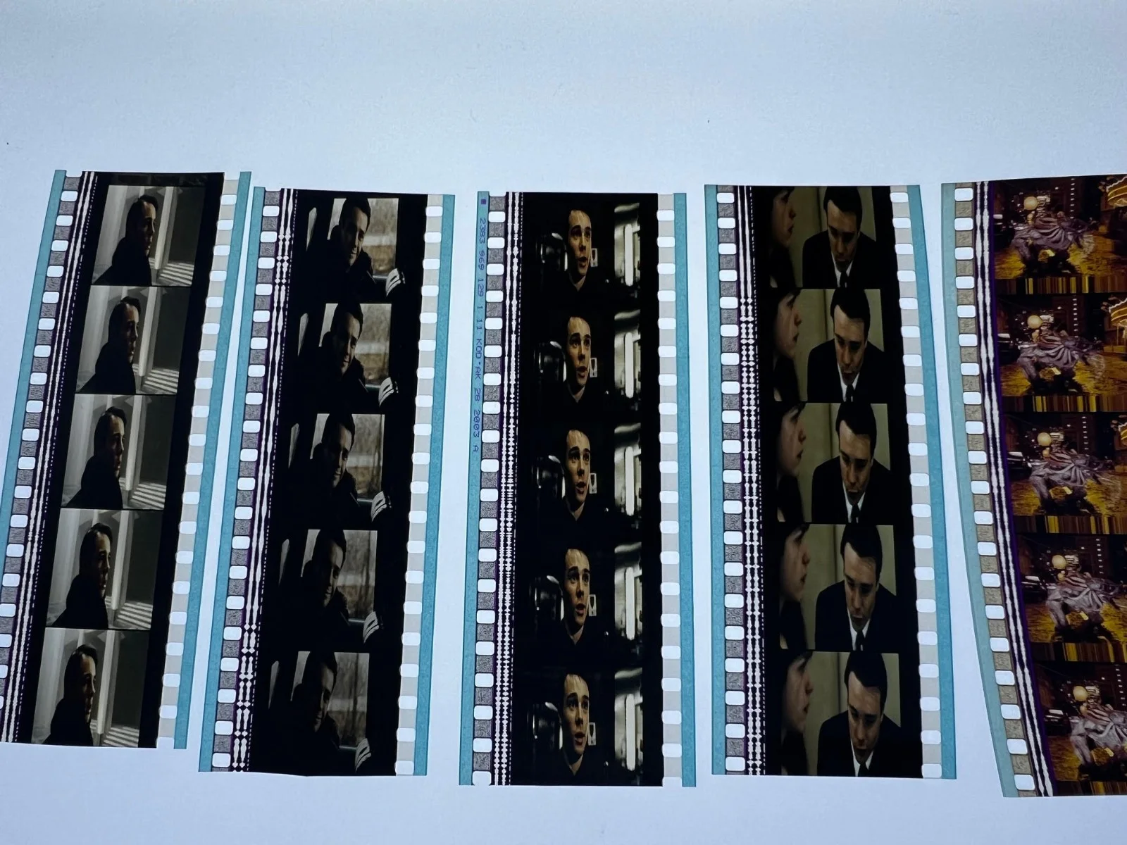 Hellboy 35mm Film Cells Strips - 5 Strips of 5 Cells FREE P&P, изображение 3