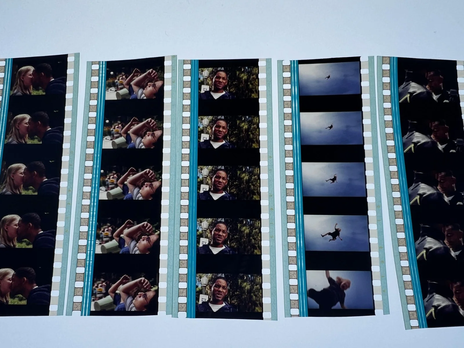 Hancock 35mm Film Cells Strips - 5 Strips of 5 Cells FREE P&P, изображение 3