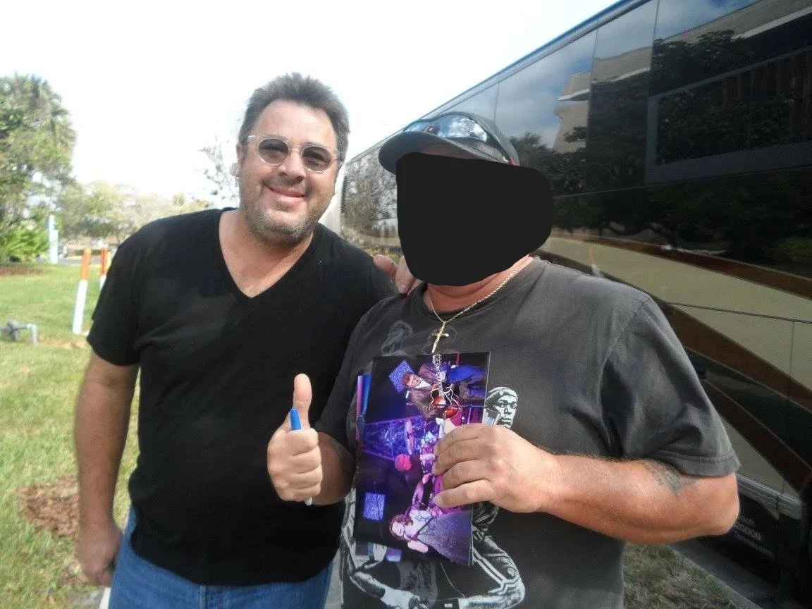 VINCE GILL AUTHENTIC SIGNED/AUTOGRAPHED I STILL BELIEVE IN YOU CD, изображение 2