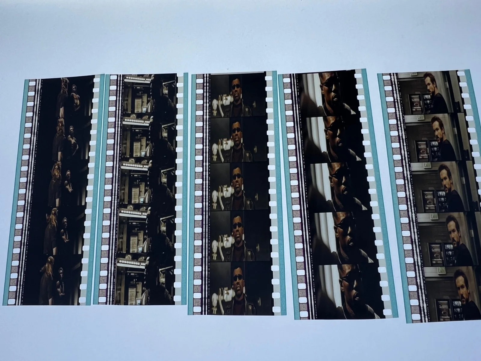 Blade Trinity 35mm Film Cells Strips - 5 Strips of 5 Cells FREE P&P, изображение 2
