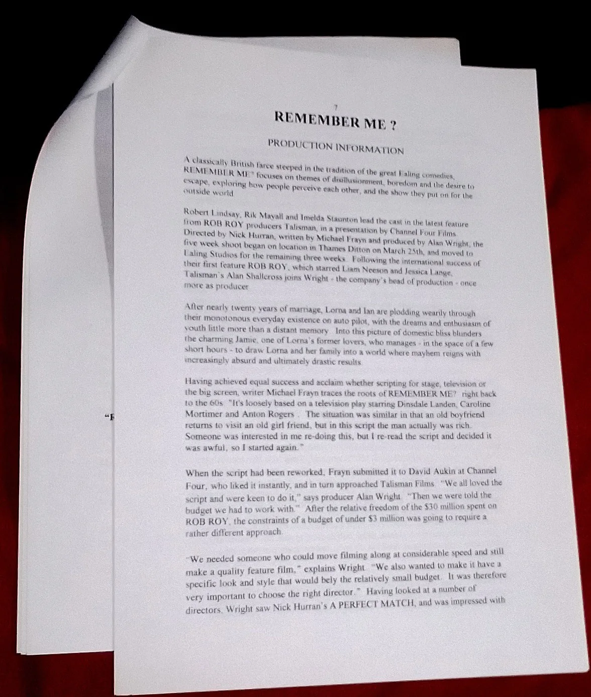 Remember Me? starring Rik Mayall Press Kit British Television Film 1997 Free P&P, image 3