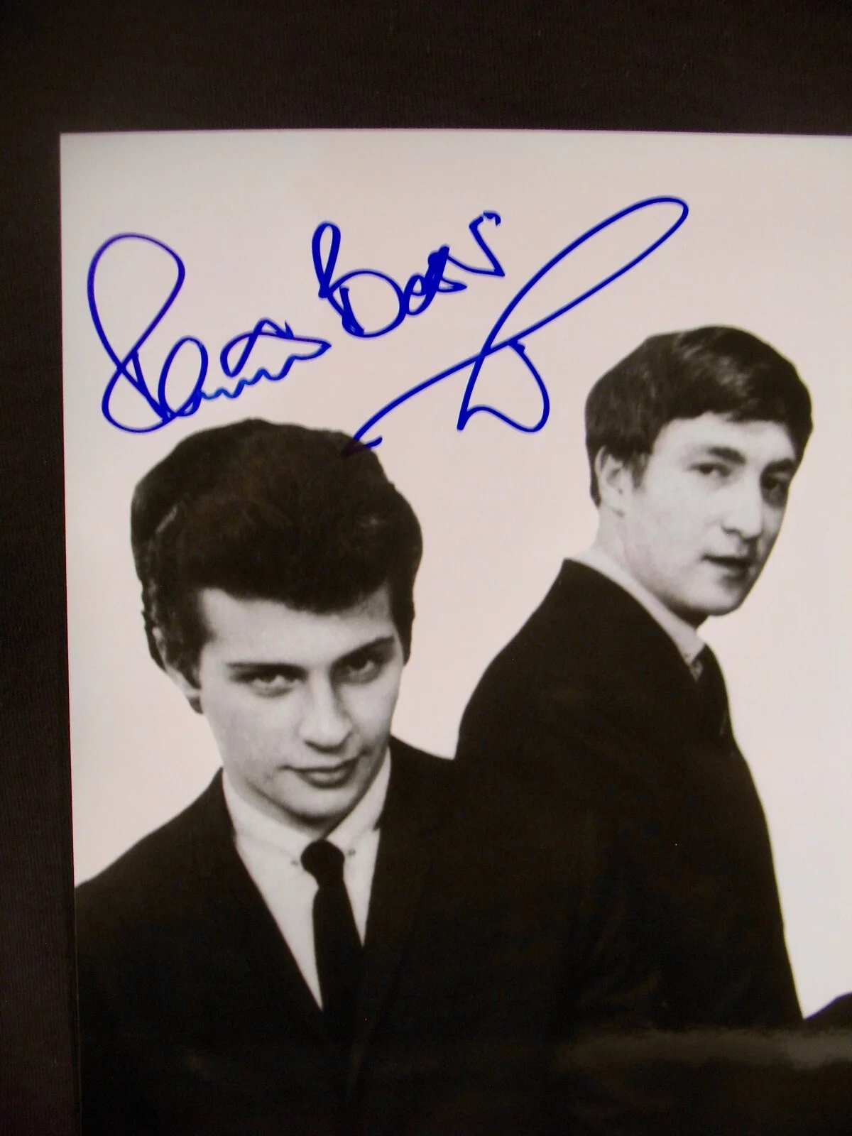 THE BEATLES~PETE BEST Autographed 8x10 Photograph From This Legendary Drummer, image 2