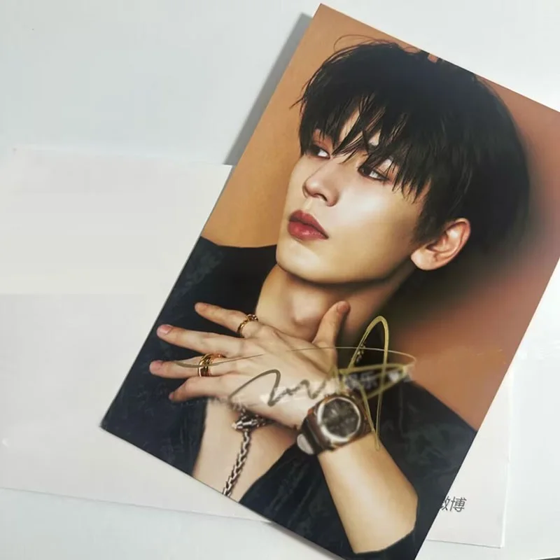 Zhang Linghe Autographed Signed Photo Pictures Card Collection, image 3