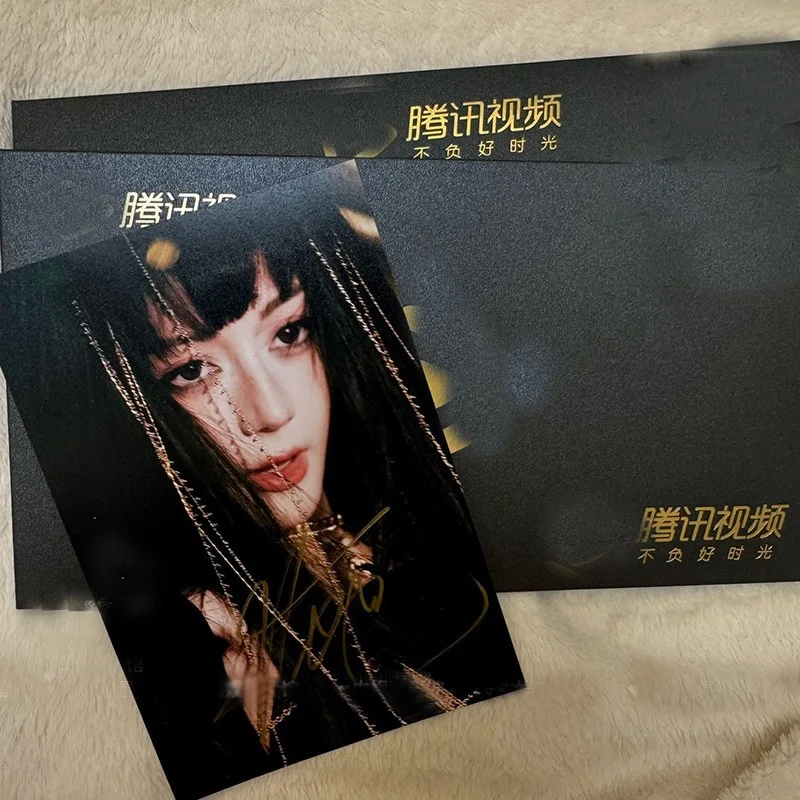 迪丽热巴 Dilraba 开始推理吧 Autographed Signed Photos Autographs Photos, image 3