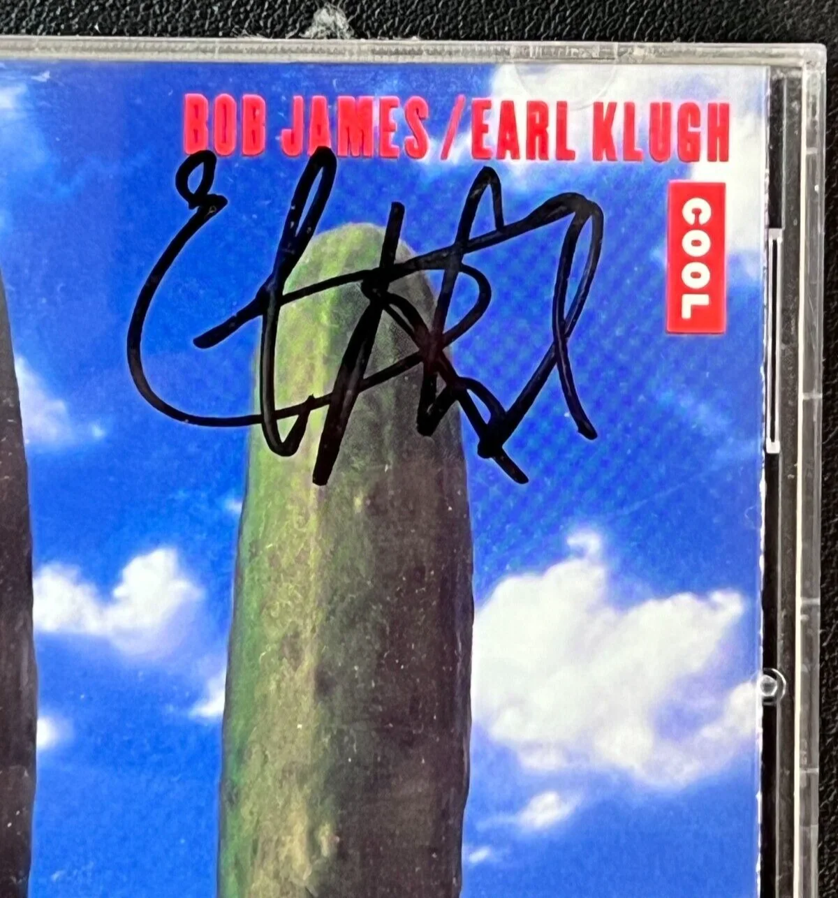 Earl Klugh — Earl Klugh Signed VTG 1992 CD Album AUTO Jazz Musician 'Cool' w/Bob James NICE!, image 2