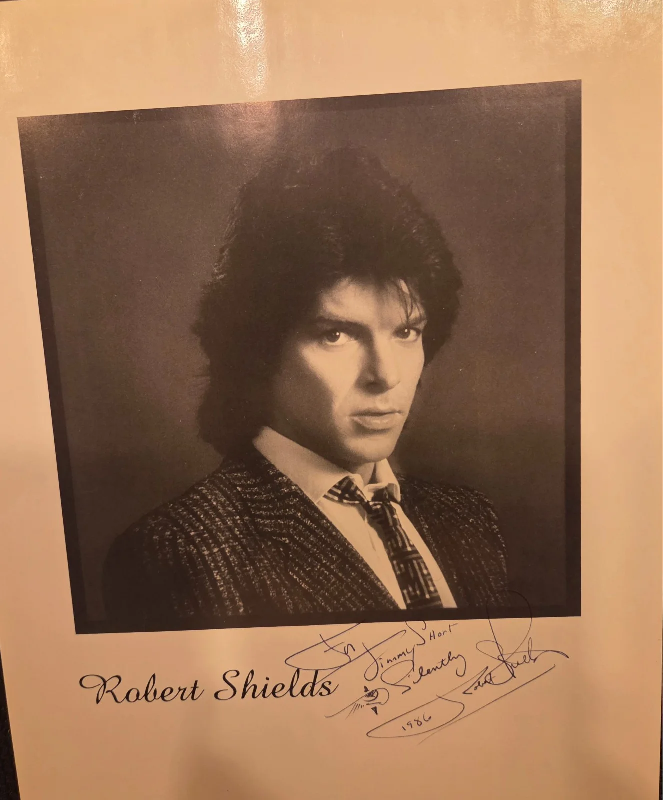 Robert Shields — ROBERT SHIELDS - Autographed Signed 8x10 Photo Shields & Yarnell Inscribed