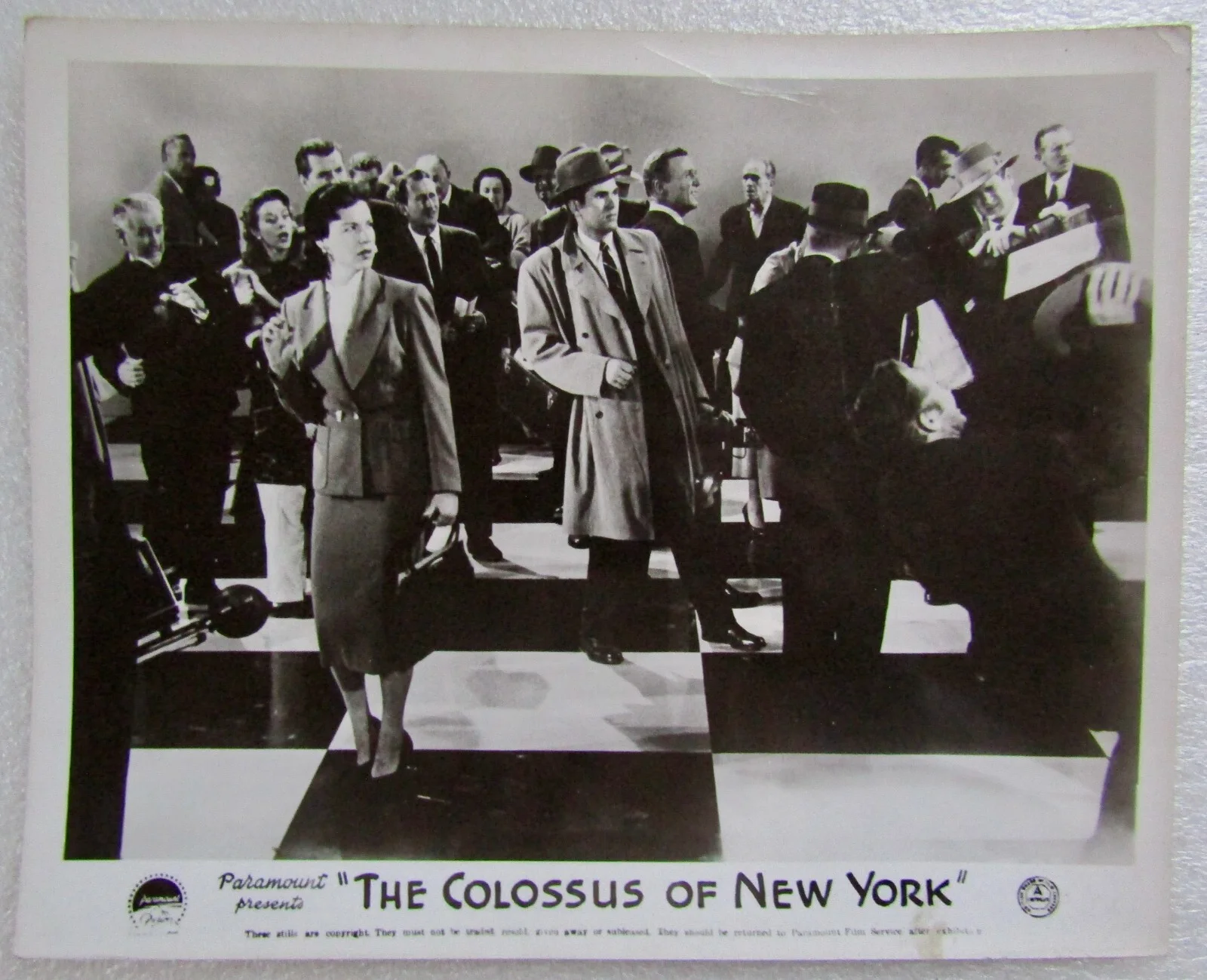 1958 THE COLOSSUS OF NEW YORK - Lobby Card 10x8 - John Baragrey, Mala Powers #2, изображение 2