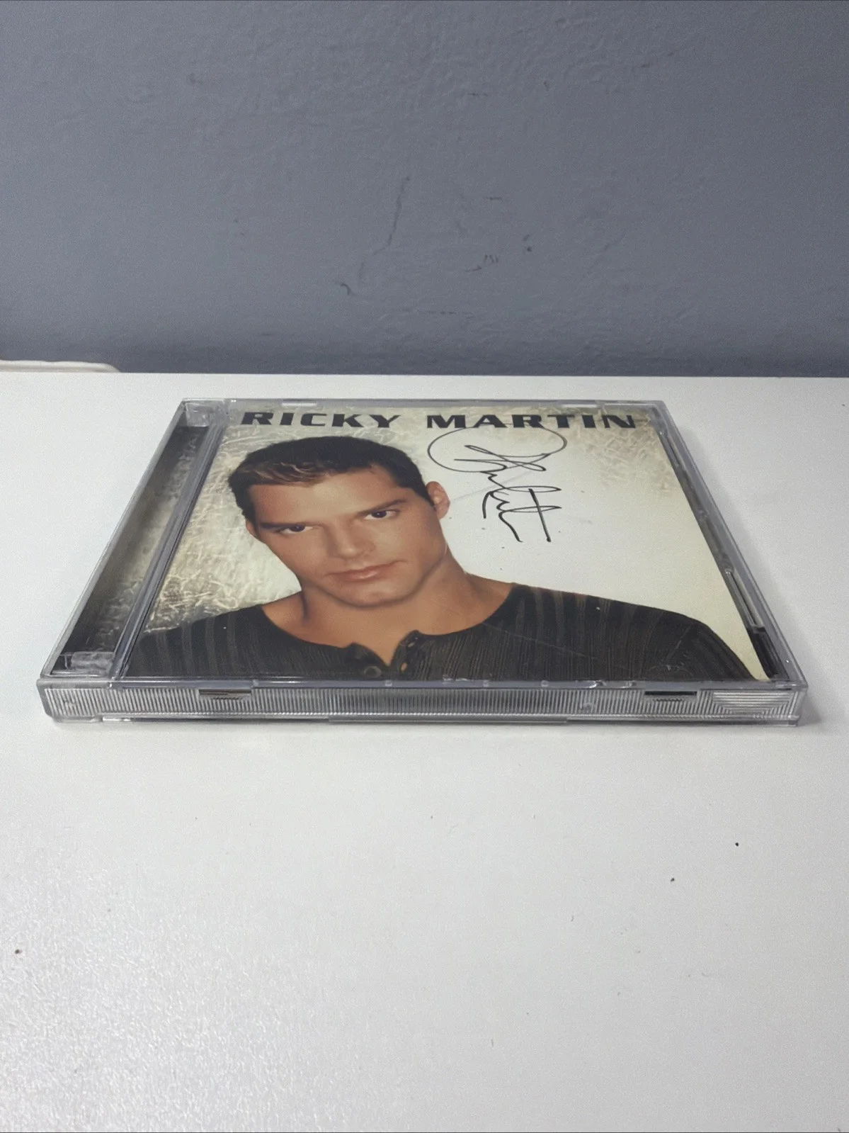 Ricky Martin Signed By Rickey Martin CD, image 3