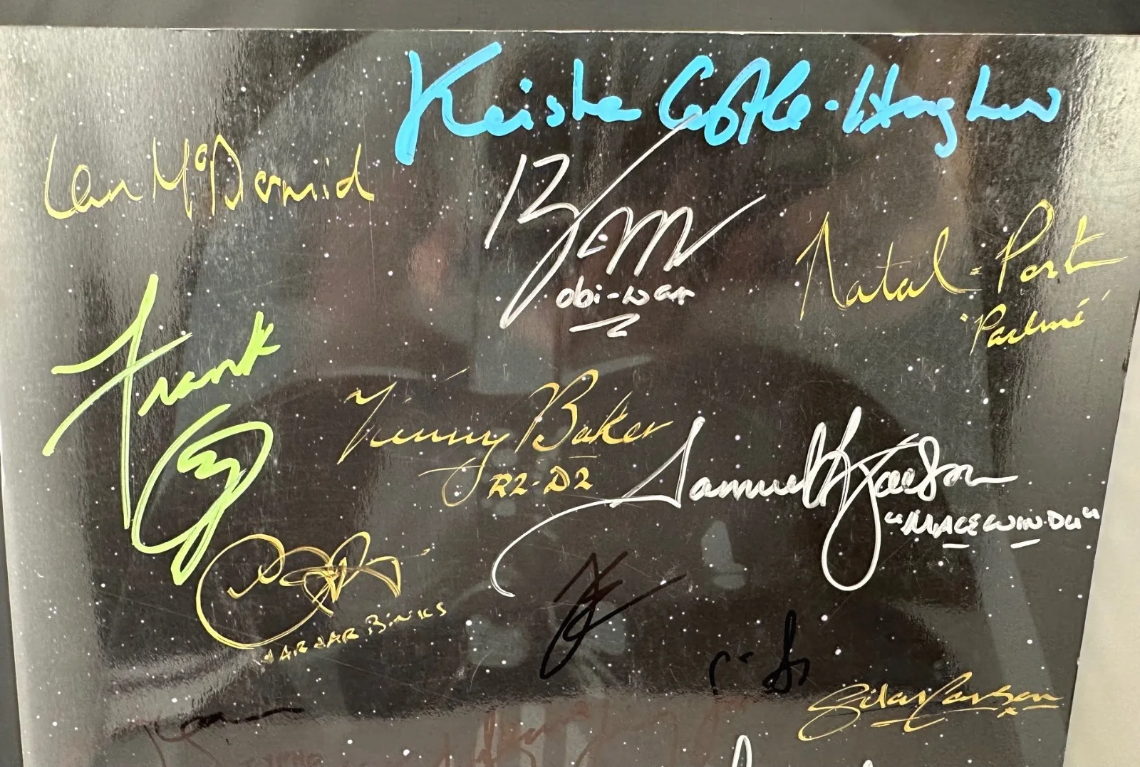 Cast — 2005 Star Wars Episode III Movie Cast Signed By 23 George Lucas Natalie Portman, изображение 2