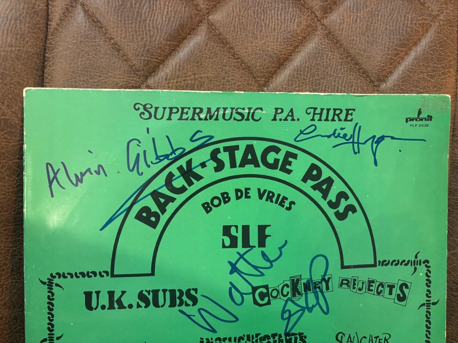 THE EXPLOITED & UK SUBS SIGNED AUTOGRAPHED LP VINYL POLISH *EXTREMELY RARE* PUNK, изображение 3