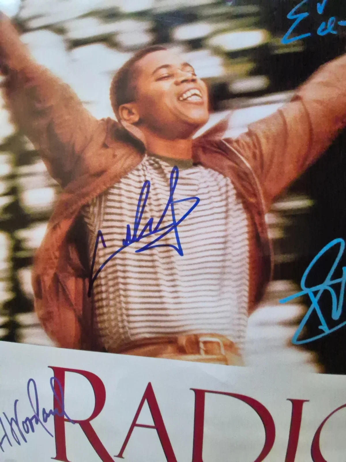 see below — RADIO CAST signed 1- SHEET MOVIE POSTER- W/Coa 2/sided ekim, изображение 5