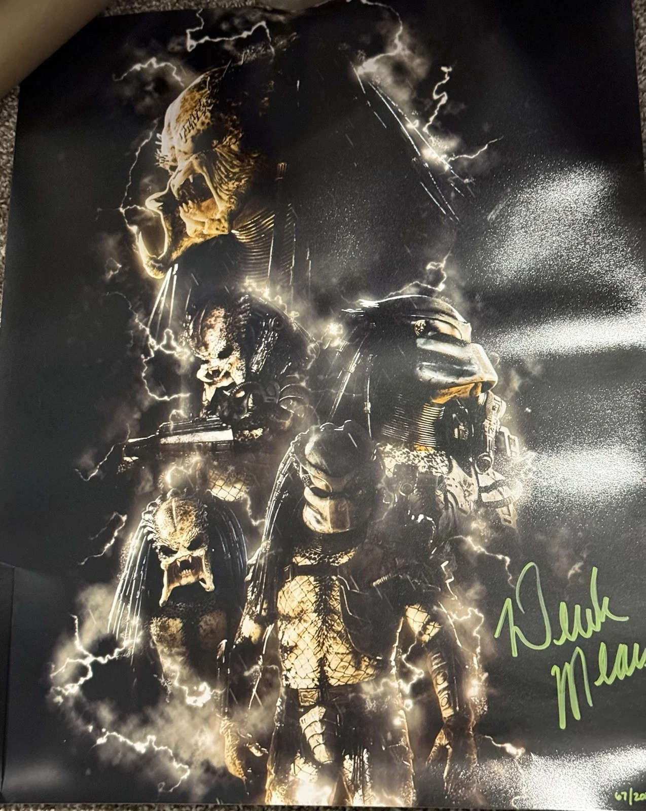 Derek Mears — Bam Box 67/200 Derek Mears Signed 16x20 Art Print Photo Poster Predators, изображение 3