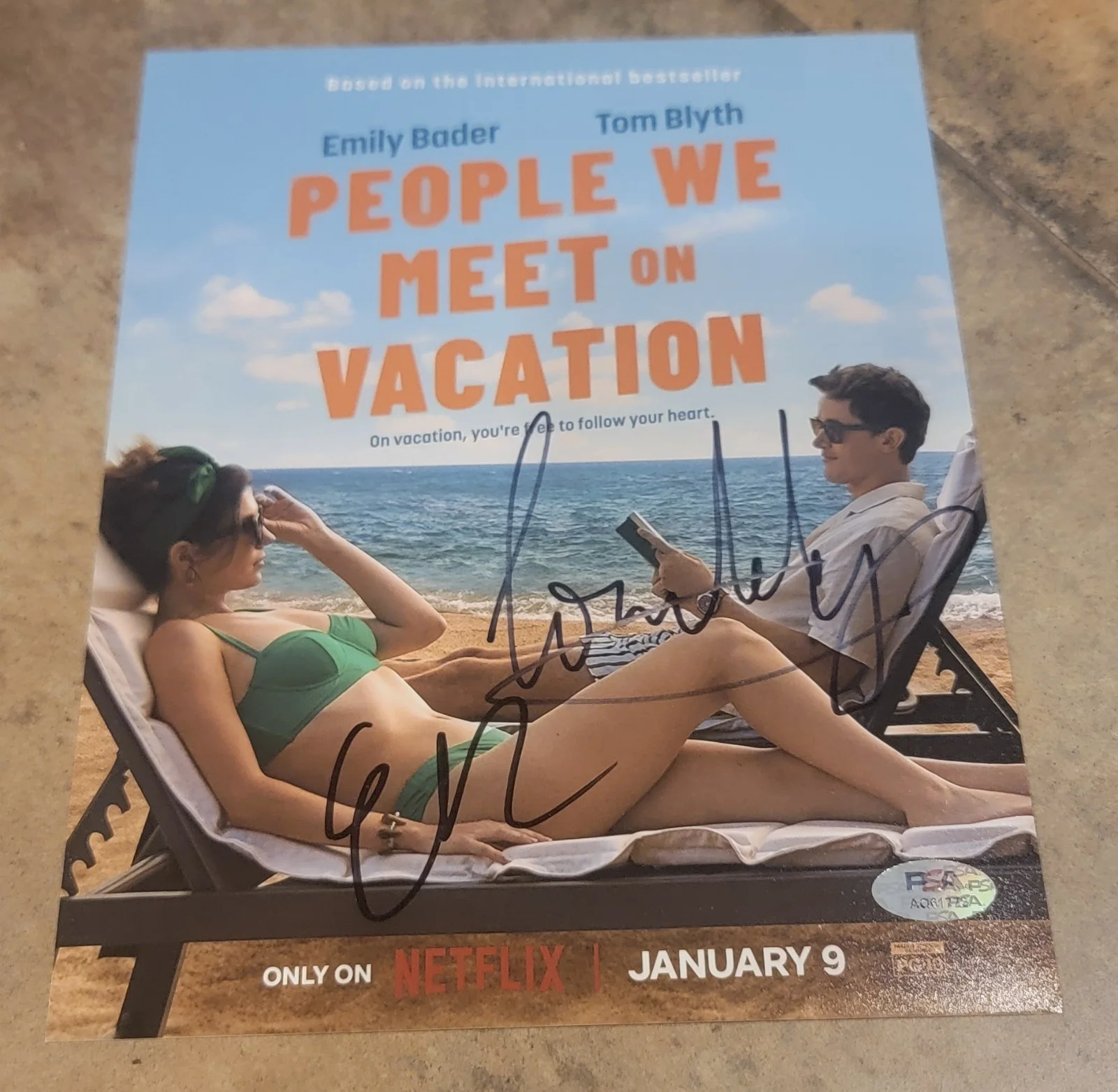 Tom Blyth, Emily Bader — Tom Blyth Emily Bader signed 8x10 photo PSA autograph People We Meet on Vacation