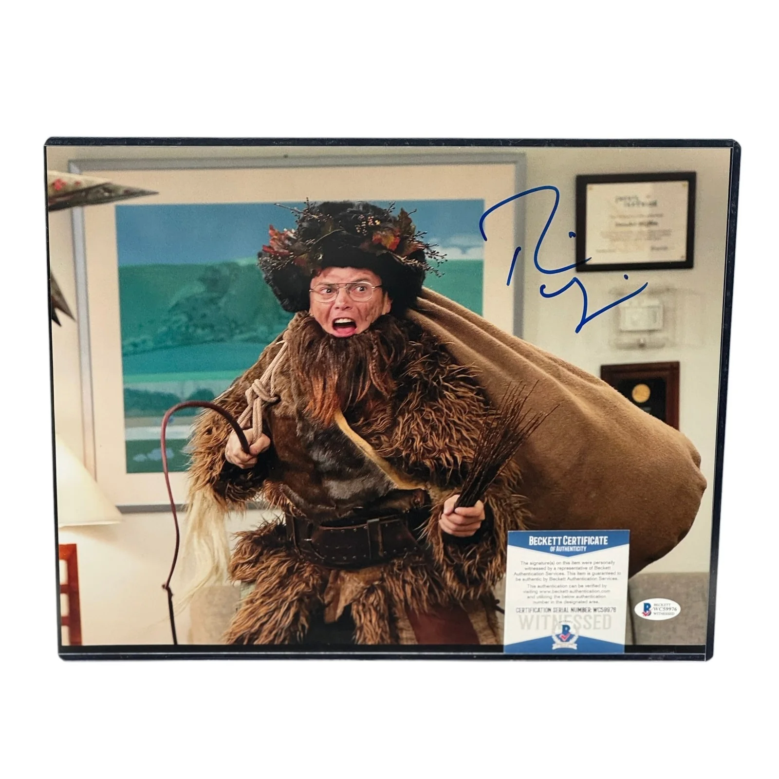 Rainn Wilson — Rainn Wilson Signed Dwight Schrute 11x14 Photo The Office Beckett Autograph!