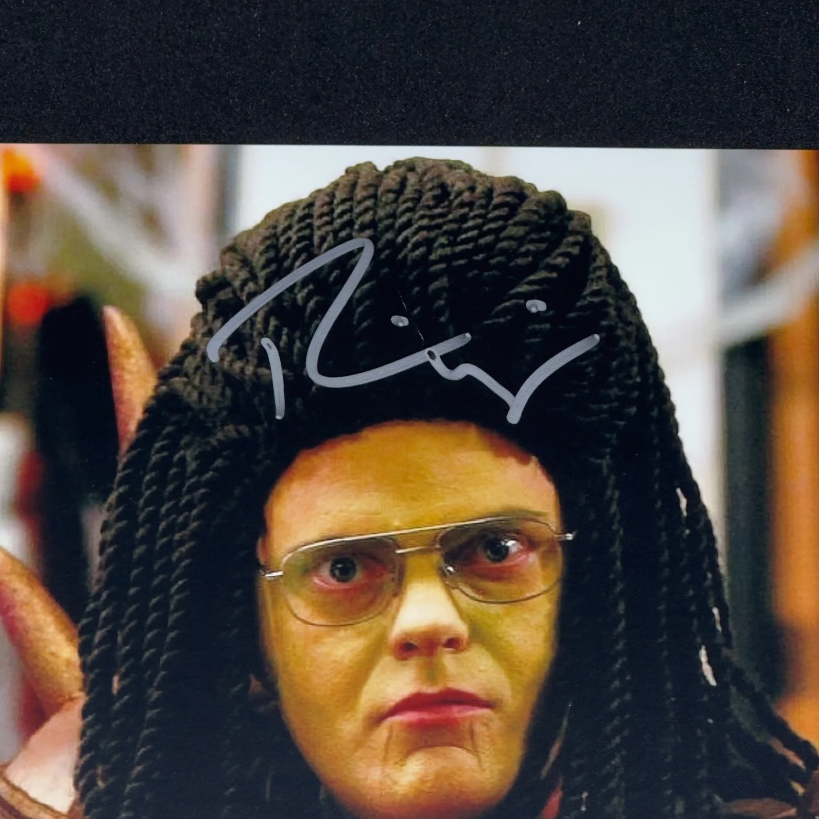 Rainn Wilson — Rainn Wilson Signed Dwight Schrute 11x14 Photo The Office Beckett Autograph, image 2