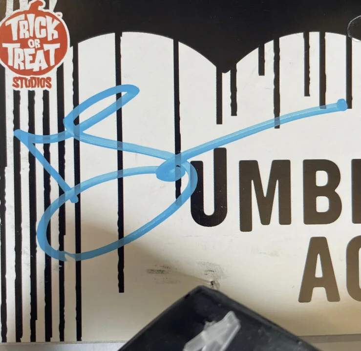 Justin Min — Justin Min Umbrella Academy signed autographed Mask Ben JSA, image 2