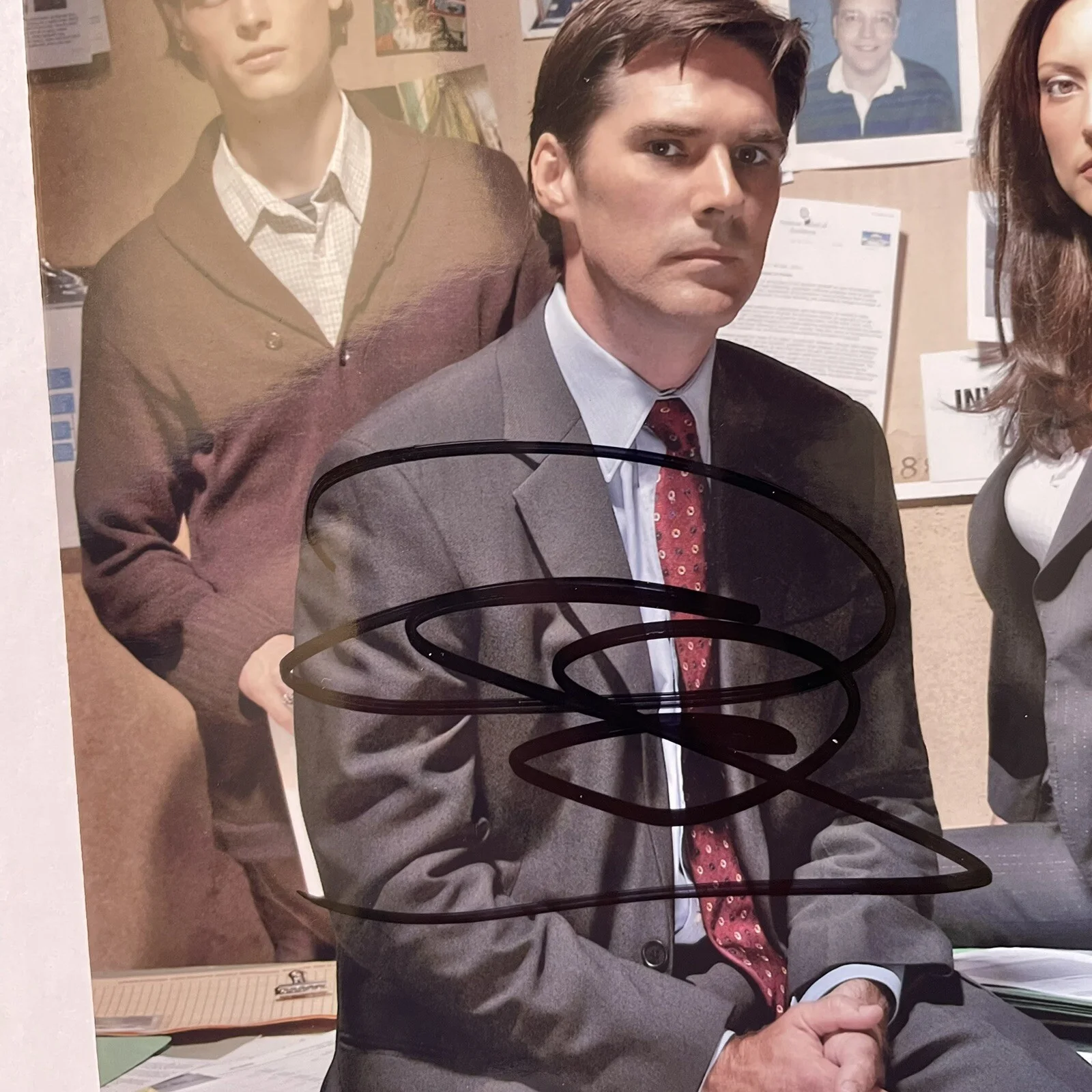 Matthew Gray Gubler — Criminal Minds Cast Signed Autograph 8x10 Photo Gubler Moore Gibson Beckett LOA, изображение 2