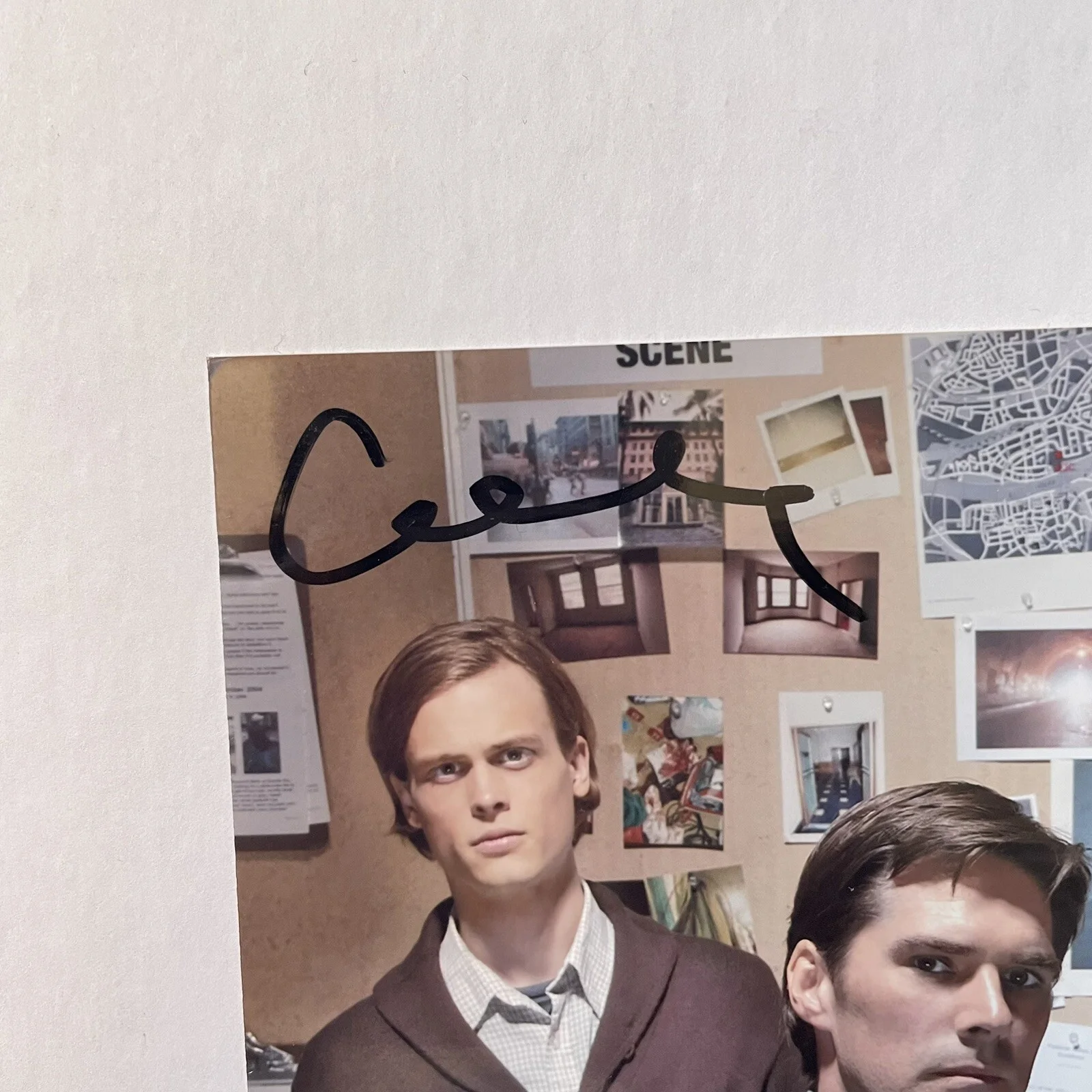 Matthew Gray Gubler — Criminal Minds Cast Signed Autograph 8x10 Photo Gubler Moore Gibson Beckett LOA, изображение 3
