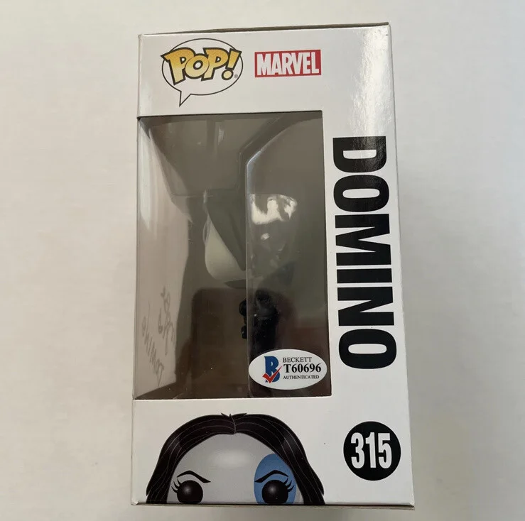 Zazie Beetz — Zazie Beetz Signed Autographed Domino Deadpool Funko Pop Beckett, изображение 2