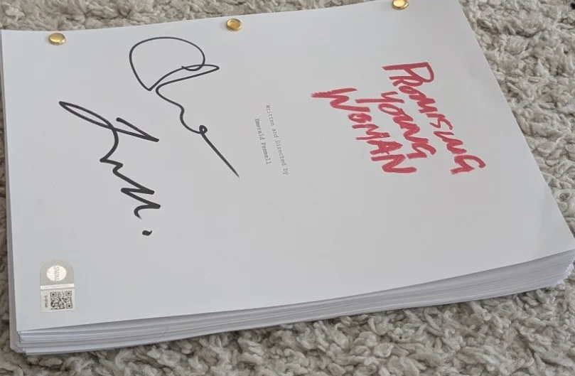 PROMISING YOUNG WOMEN signed SCRIPT Emerald Fennell & Carey Mulligan SWAU Coa, изображение 2