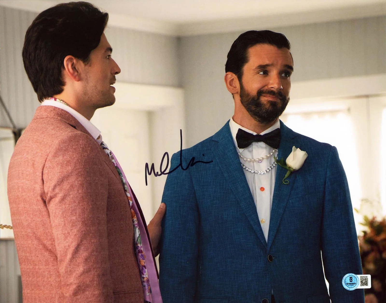 Michael Urie — Michael Urie Ugly Betty Authentic Signed 11x14 Horizontal Photo BAS #BS05228