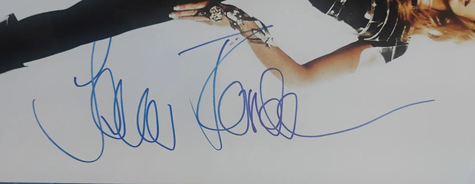 Jane Fonda Hand Signed Autograph 11x14 Photo JSA COA Barbarella NO US TARIFFS, изображение 3