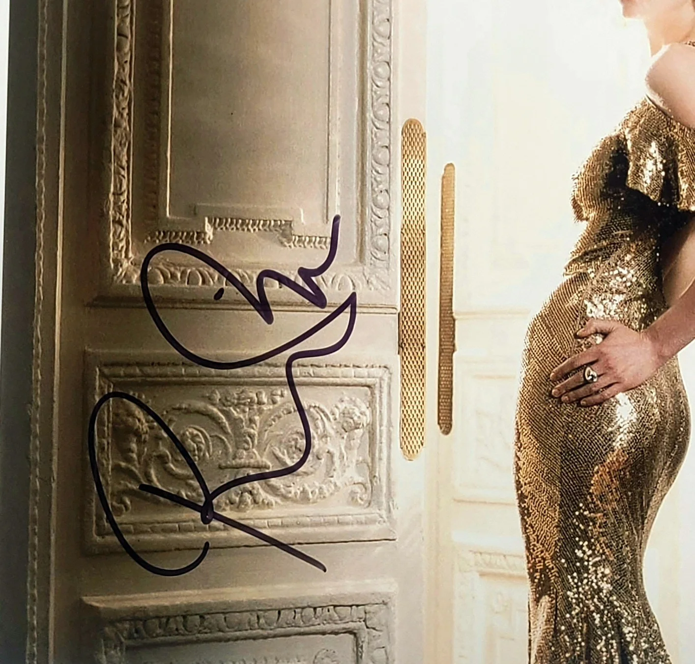 ROSAMUND PIKE — Rosamund Pike Signed 8x10 Photo JSA COA Authentic Autograph Actress, изображение 4