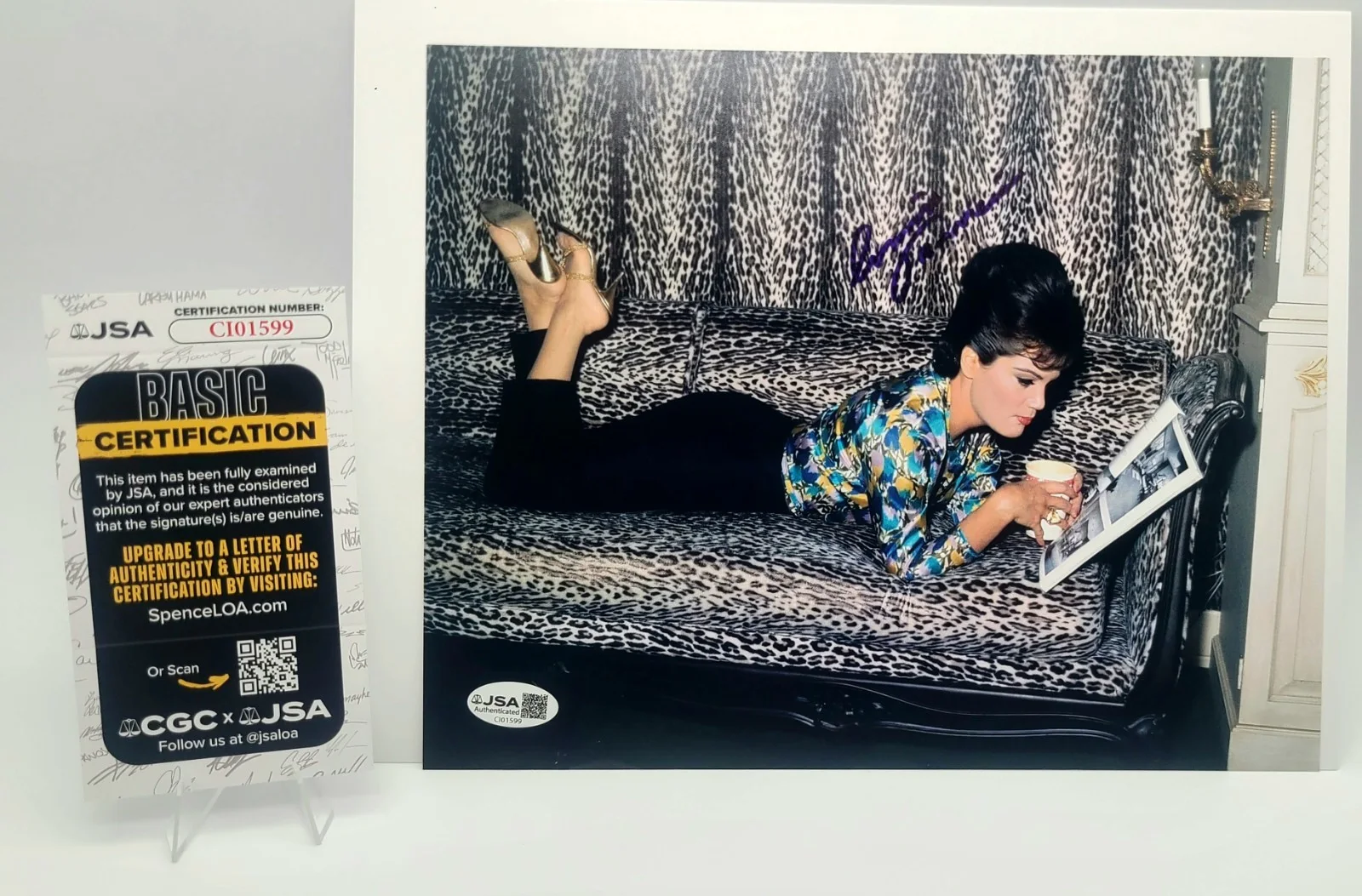 Connie Francis Signed 8x10 Photo JSA COA Authentic Autograph Singer, image 4