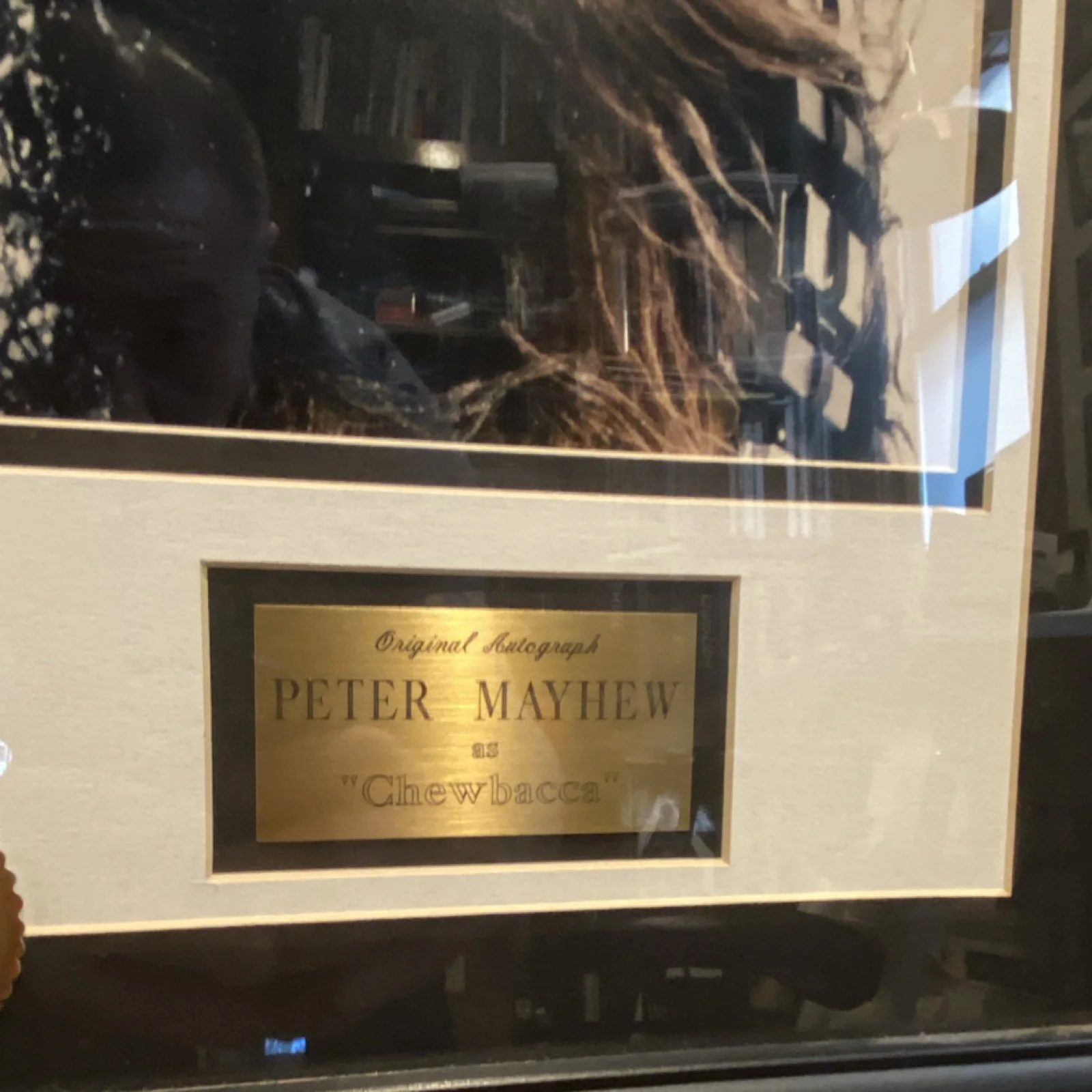 Peter Mayhew — Peter Mayhew Autographed Chewbacca Photo Star Wars Walt Disney World Co., image 3