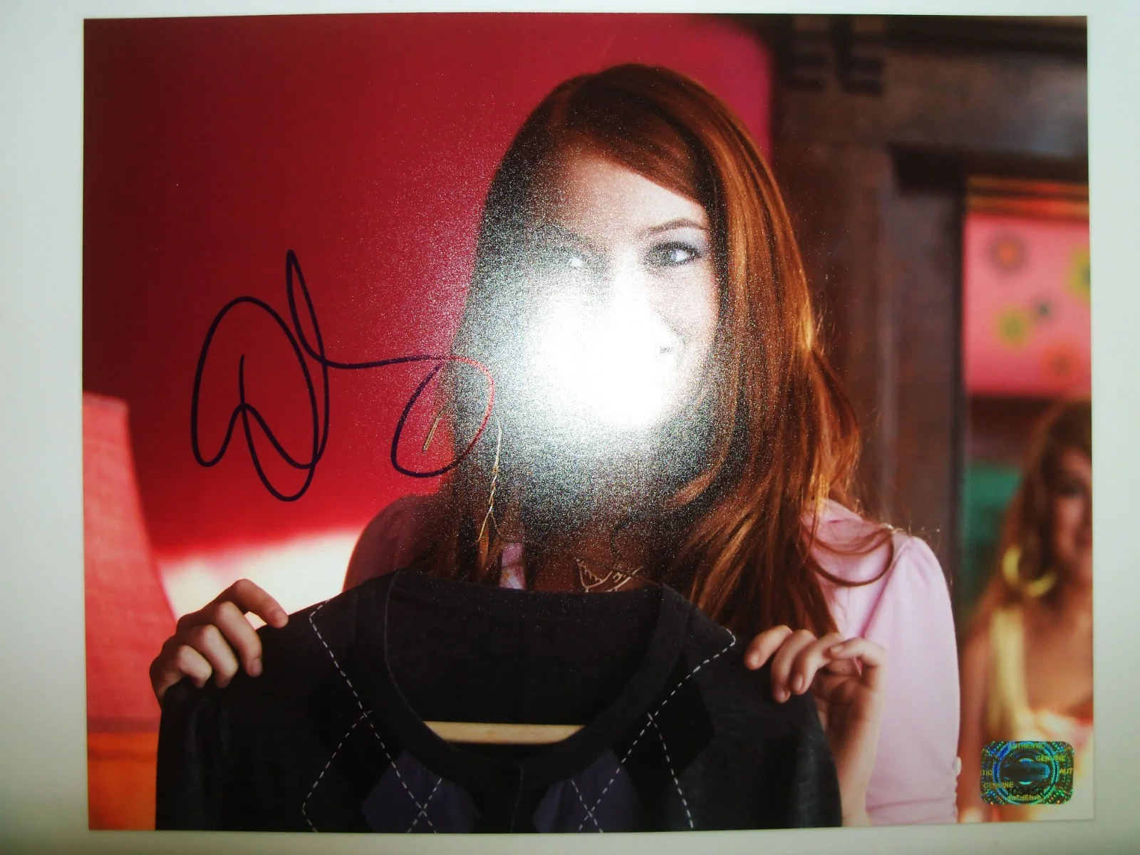 Emma Stone — EMMA STONE Signed Autographed 8X10 Photo W/ Hologram/Serial #, изображение 2