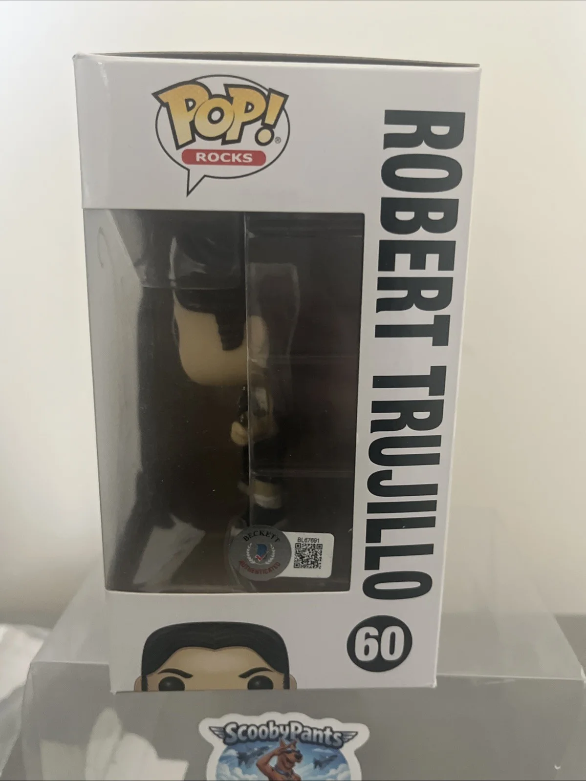 ROBERT TRUJILLO signed (Metallica) Funko Pop Rocks #60 Beckett Certified, image 3