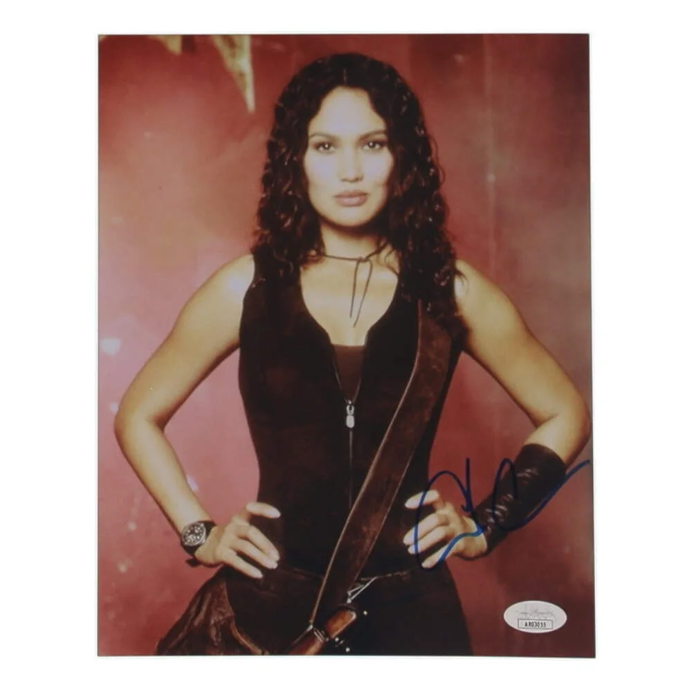 Tia Carrere — Tia Carrere Signed "Relic Hunter" 8x10 Photo (JSA) - Sydney Fox