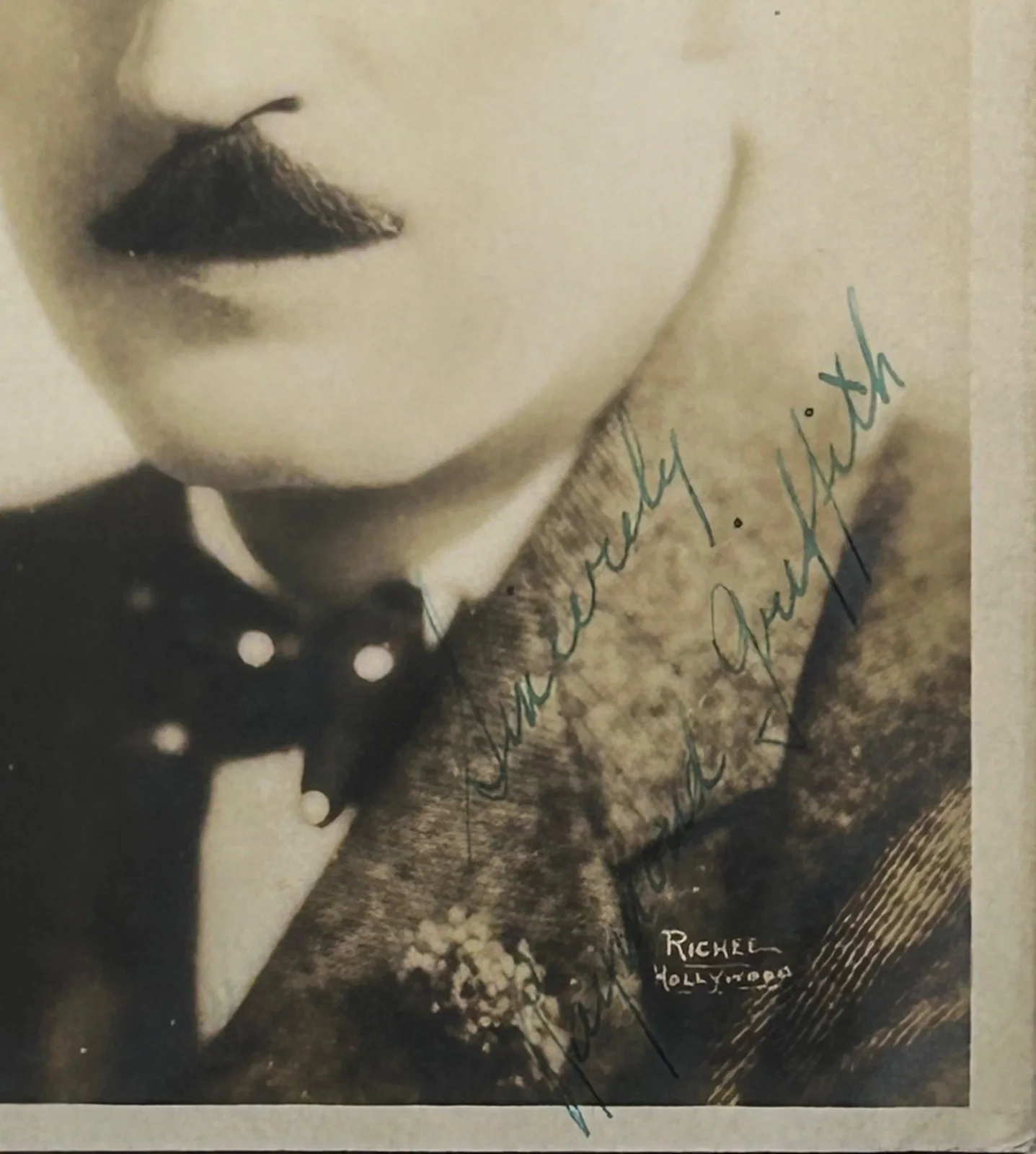 RAYMOND GRIFFITH—SIGNED PHOTO—SILENT COMEDY STAR•All Quiet Western Front, image 3