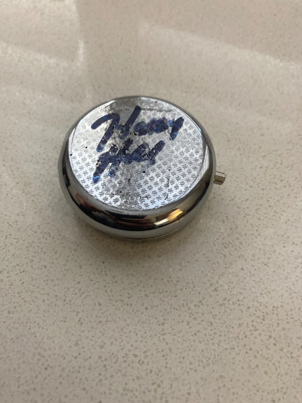 Henry Hill — Henry Hill "Goodfellas" hand signed Autographed! pill box, image 3