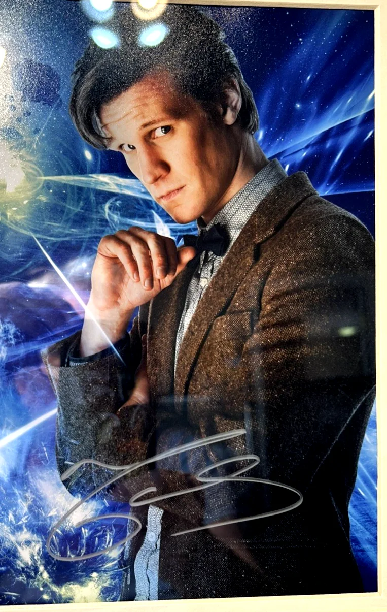 Matt Smith — Matt Smith - Eleventh Doctor Who -16"x13" Frame/Mat - Signed - Authentication, image 4