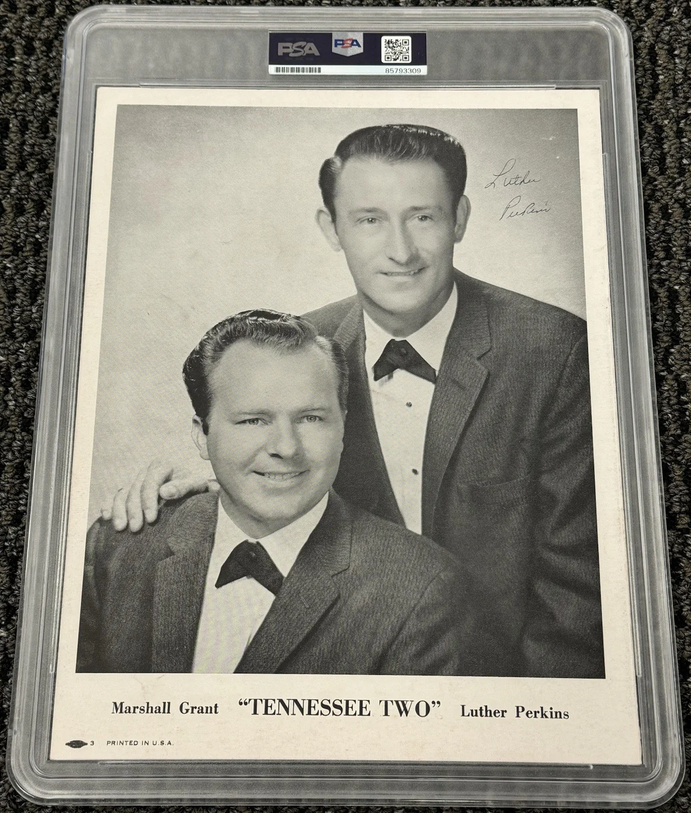Johnny Cash Signed Autograph 1959 Picture Album Concert Program PSA/DNA Encased, изображение 2