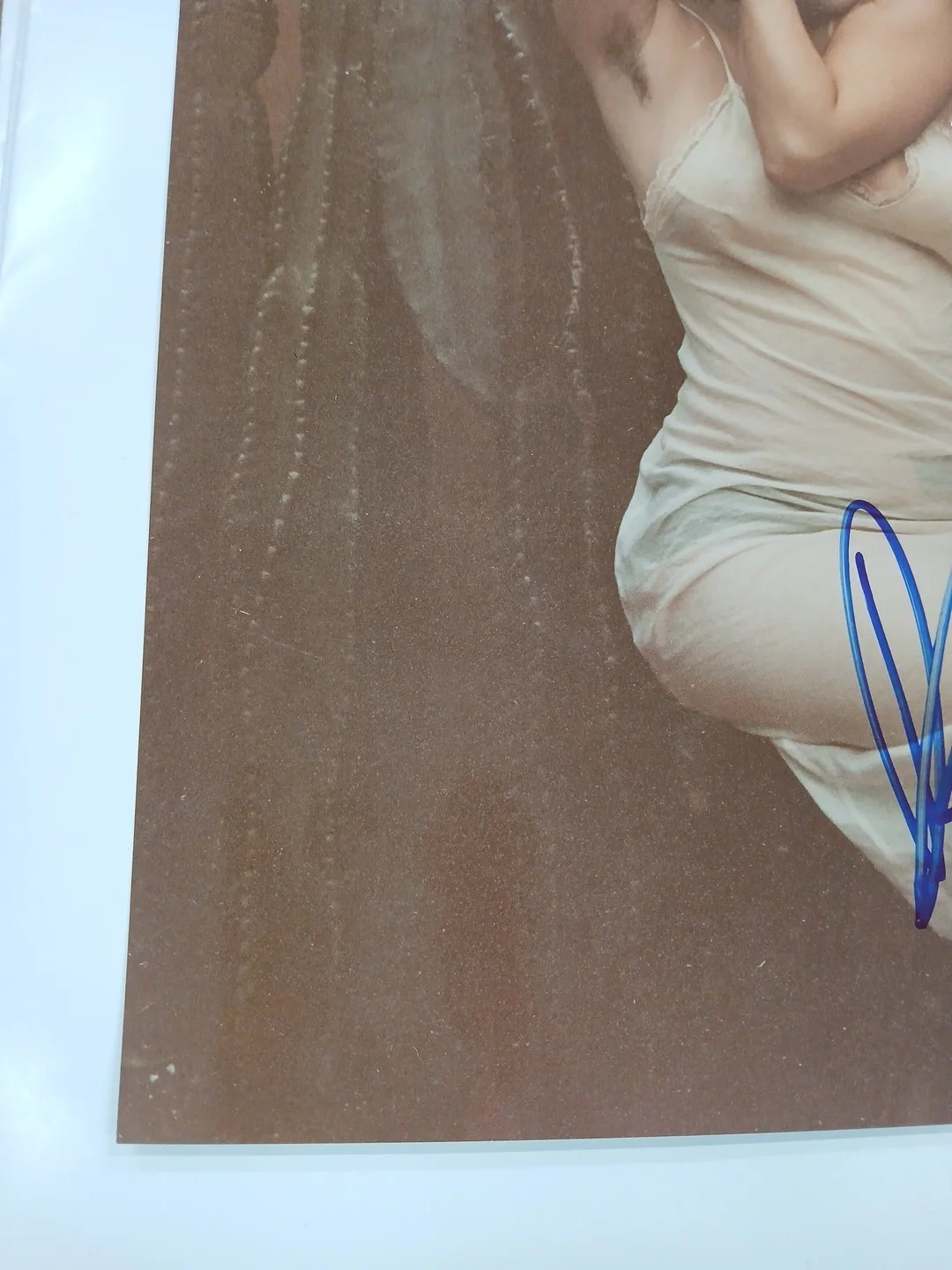 Drew Barrymore — DREW BARRYMORE JSA CERTIFIED 8x10 Signed Photo 4/9/99 LAX AIRPORT, изображение 4