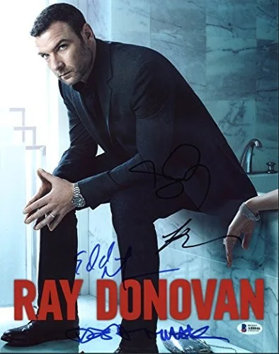 Eddie Marsan, Dash Mihok, Steven Bauer, Kerris Dorsey — Ray Donovan (4) Marsan, Mihok, Bauer & Dorsey Signed 11X14 Photo BAS #A80046, image 3
